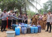 Krisis Air Bersih, Warga Pandansurat Dapat Bantuan Puluhan Ribu Liter Air Bersih
